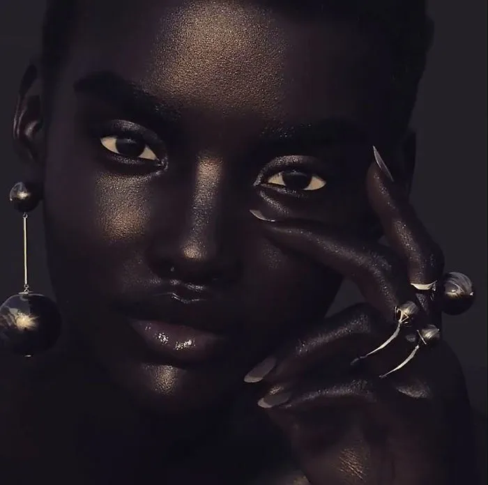 Photographer Is Heavily Accused Of Racism After Using Perfect Black Model To Get Famous